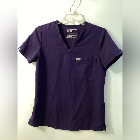 Figs‎ Technical Collection Scrub Top In Purple - Picture 5 of 9